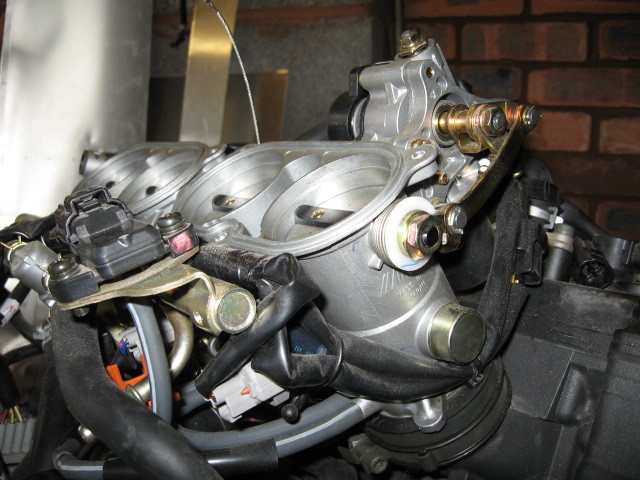 Rescued attachment throttle bodies front.jpg